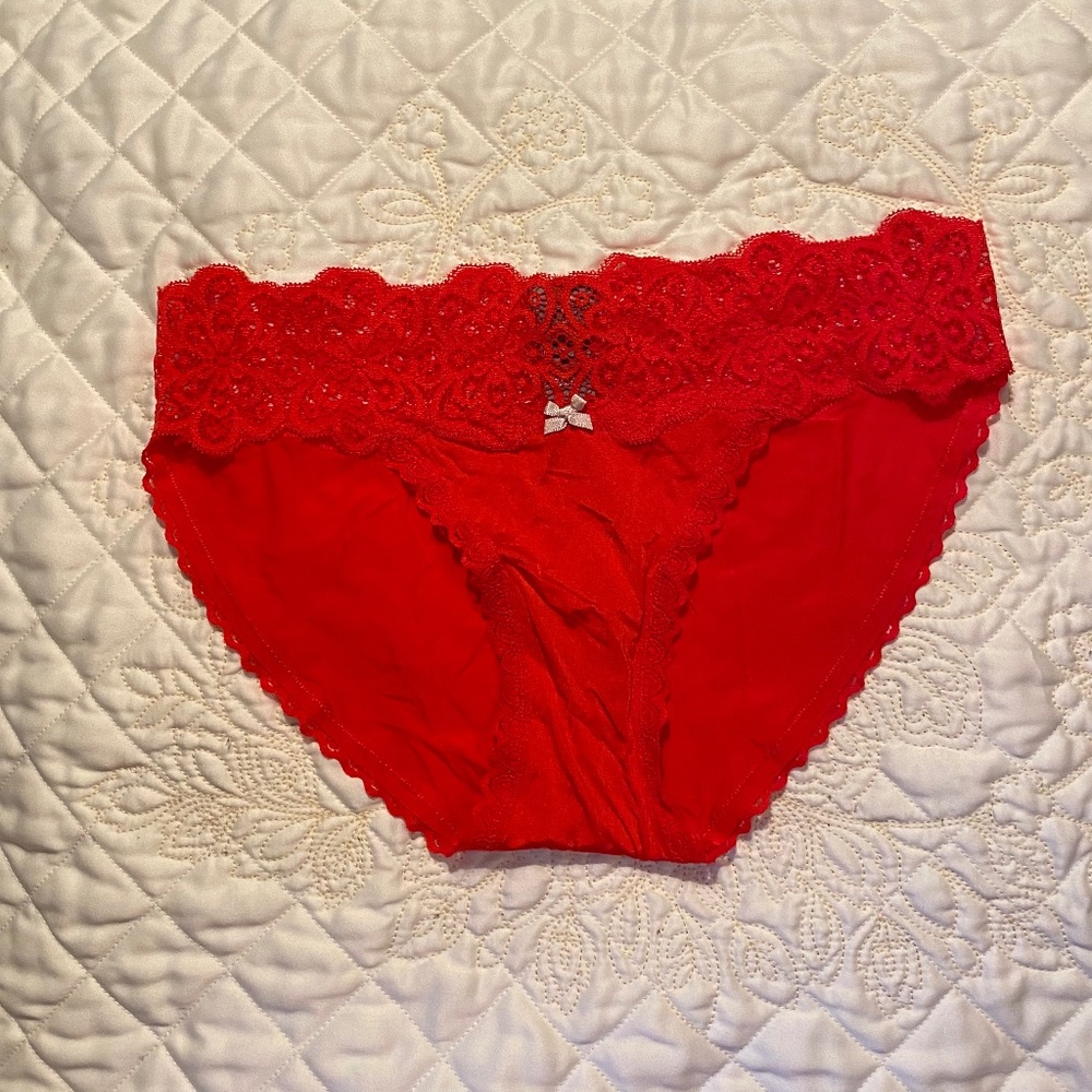 Silky satin red S Aerie panties